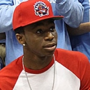 andrew-wiggins-raptors-hat.jpg